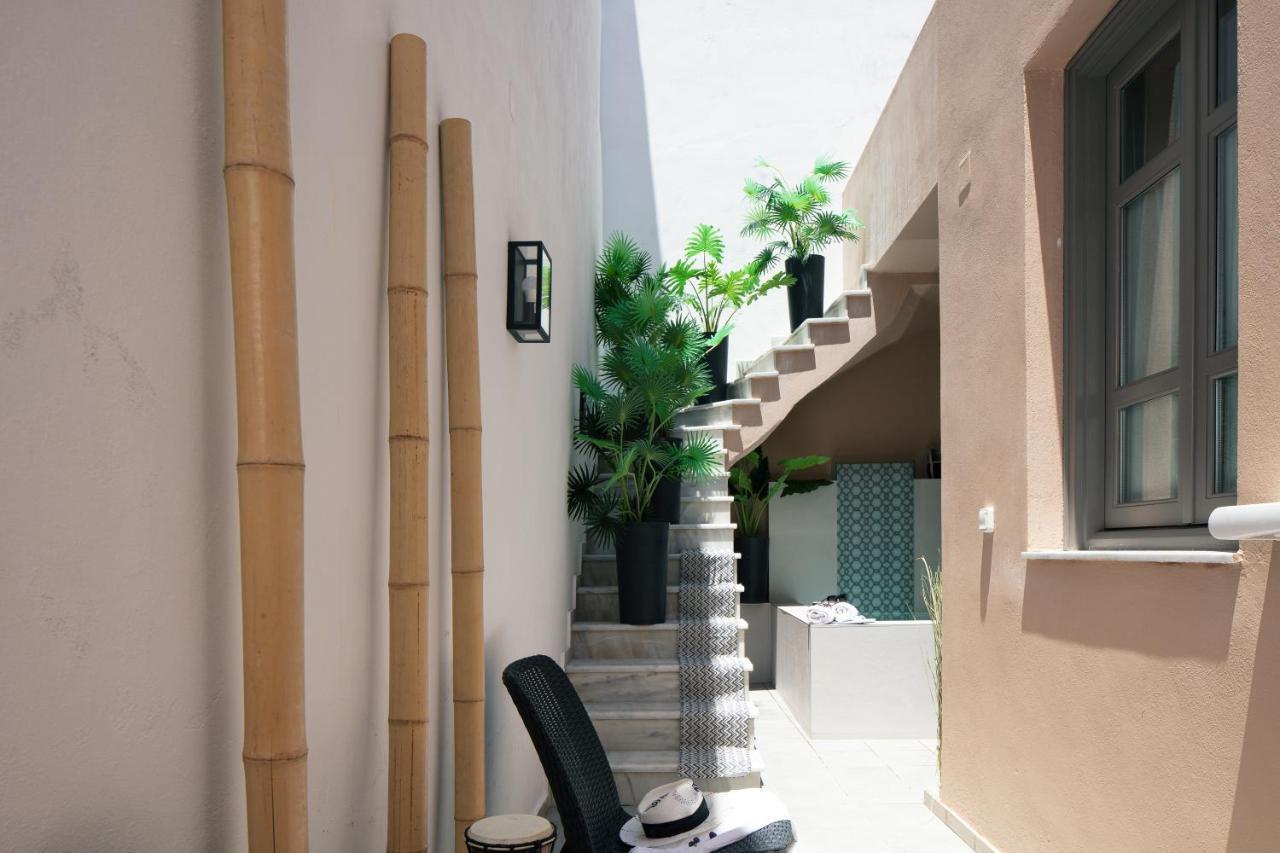 Gateway Suites Ретимно Экстерьер фото