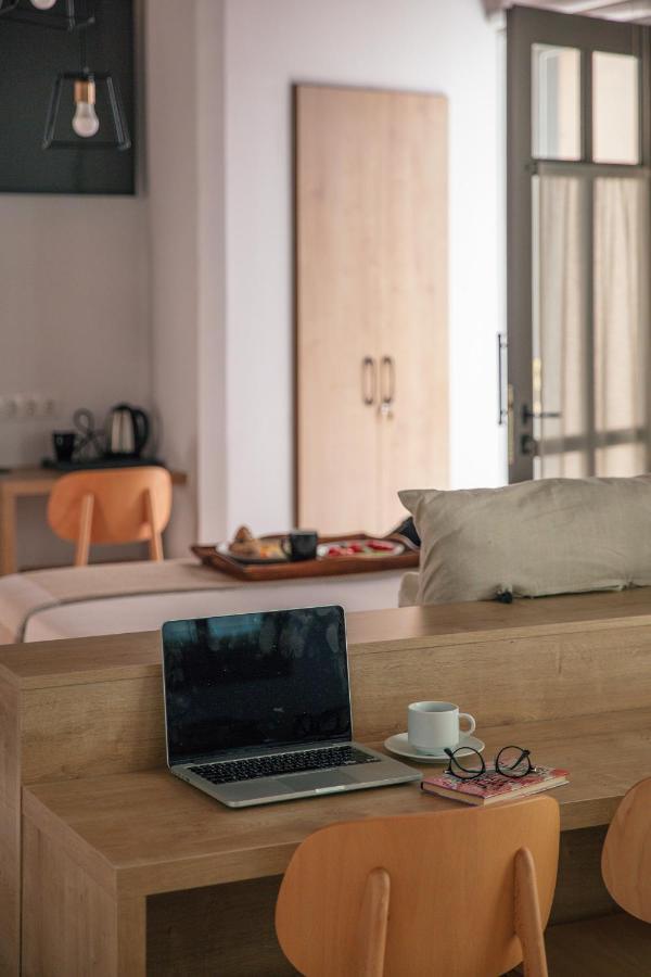 Gateway Suites Ретимно Экстерьер фото